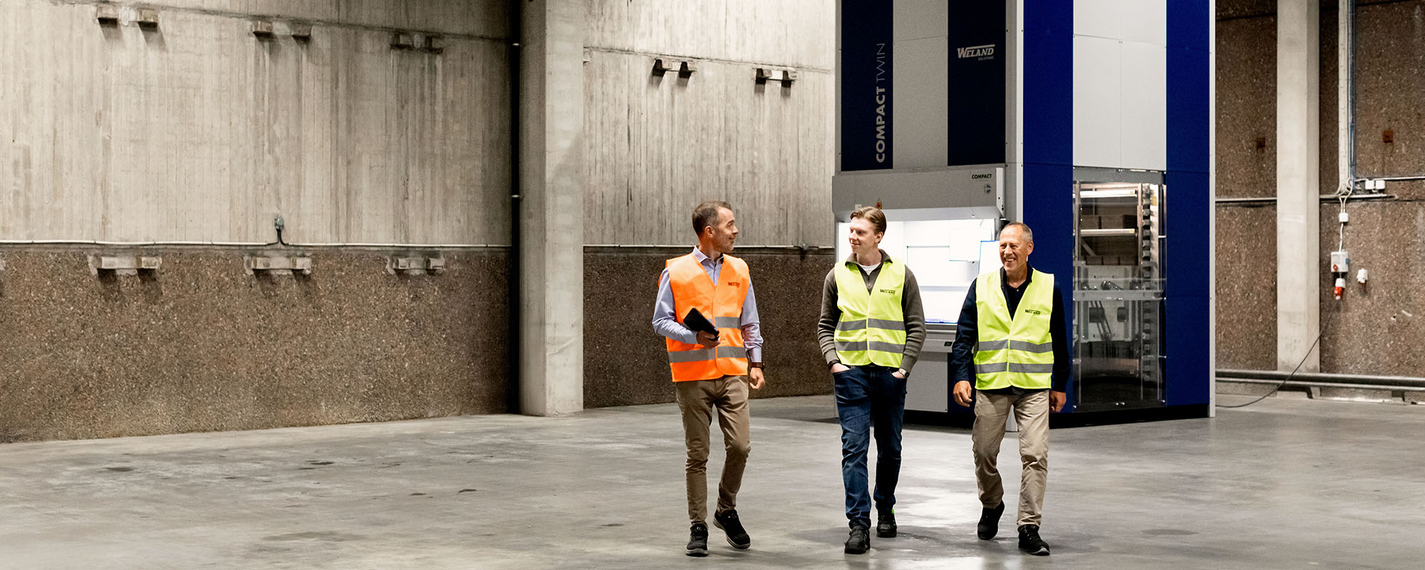 Karriar 2000X800 3 1