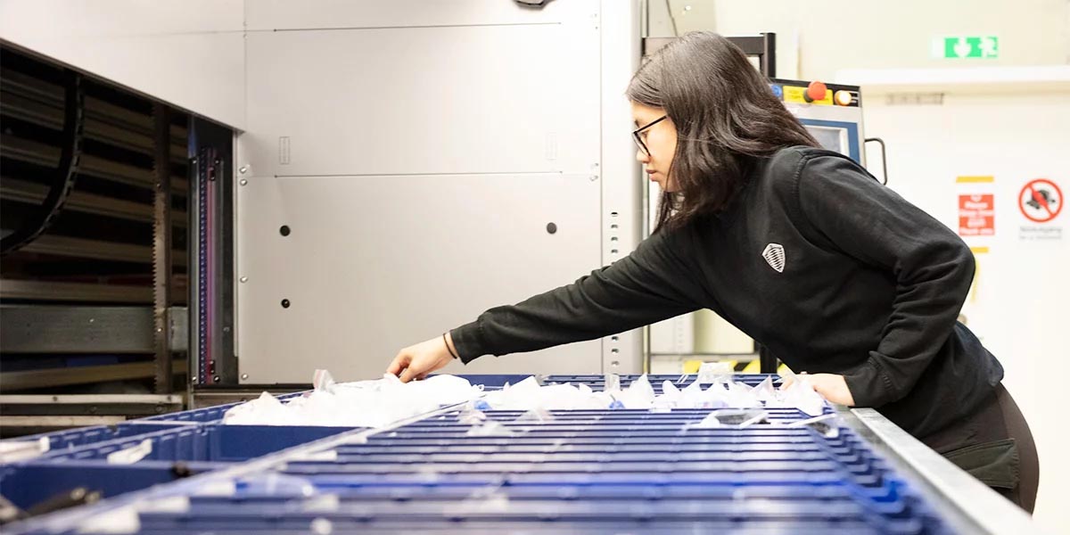 Koenigsegg 1200X600 Ab00003079